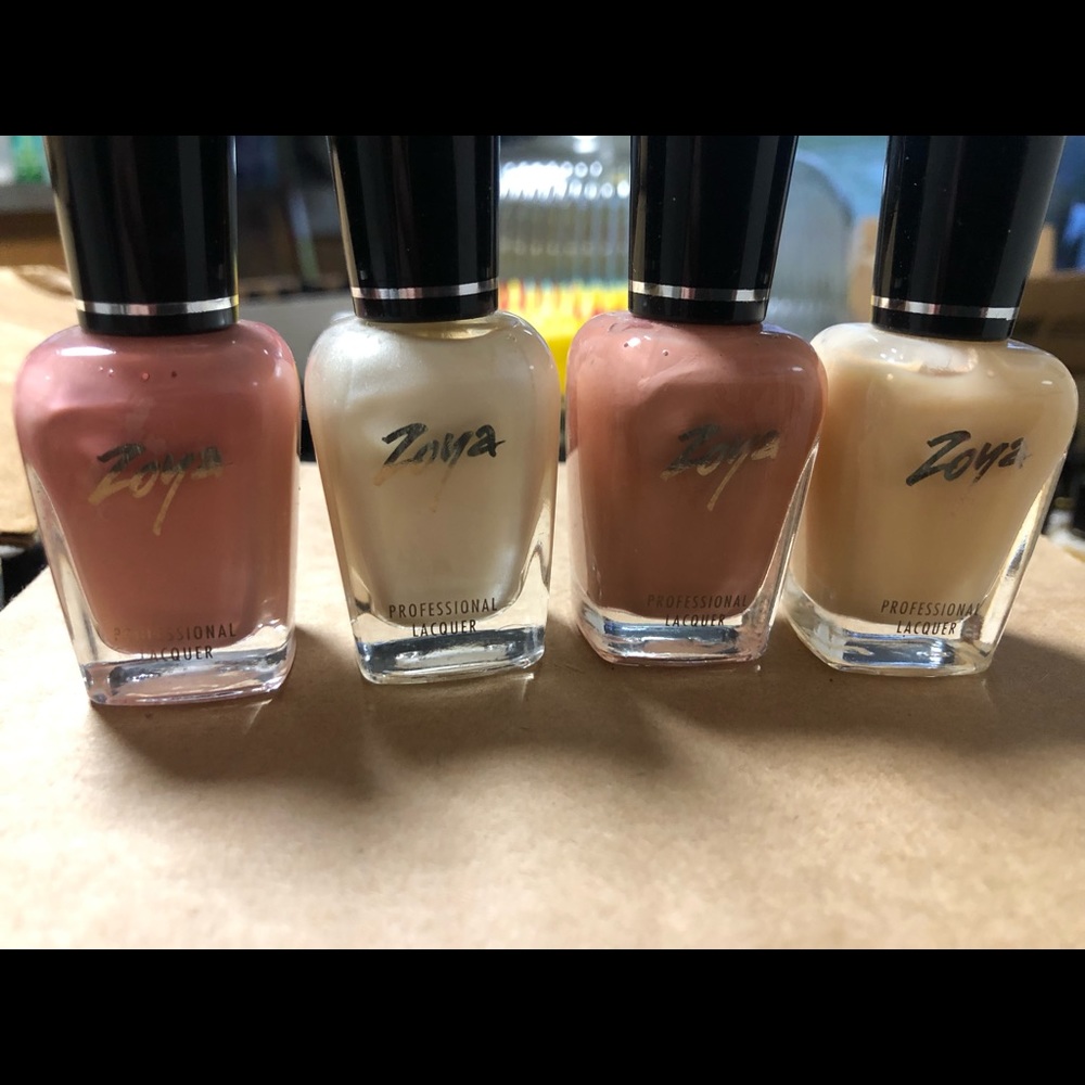 Zoya profesional nail polish collection